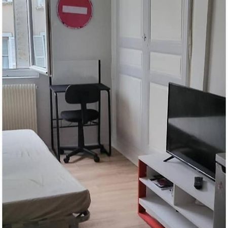 Studio Du Centre Ville 里摩日 外观 照片